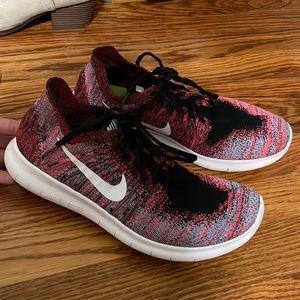 Women’s Nike shoes